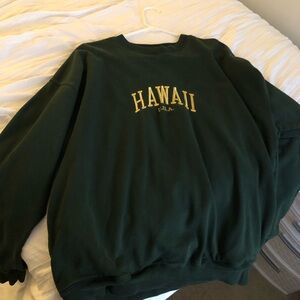 Brandy Melville John Galt Women’s Embroidered Hawaii Crewneck Sweatshirt